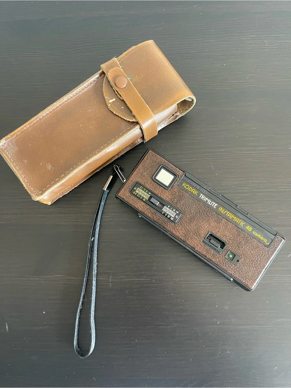Kodak Trimlite Instamatic 48 Portable Camera with case - 148